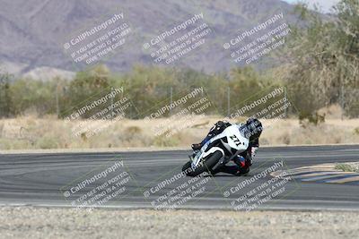 media/Nov-01-2025-CVMA (Sat) [[fc0f7531b8]]/Race 7-Formula Twins-Formula 40 UL/